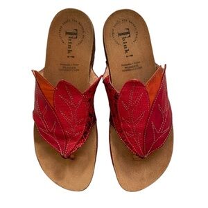 Think! Julia Women's Red Leather Sandals size 39 narrow, like new